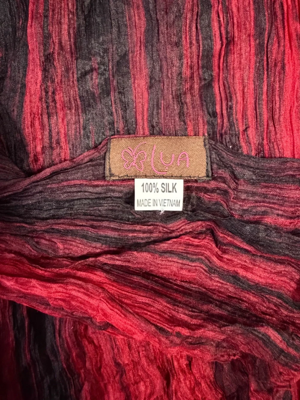 Lua black red